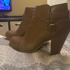 LC Lauren Conrad Brown Ankle Booties.